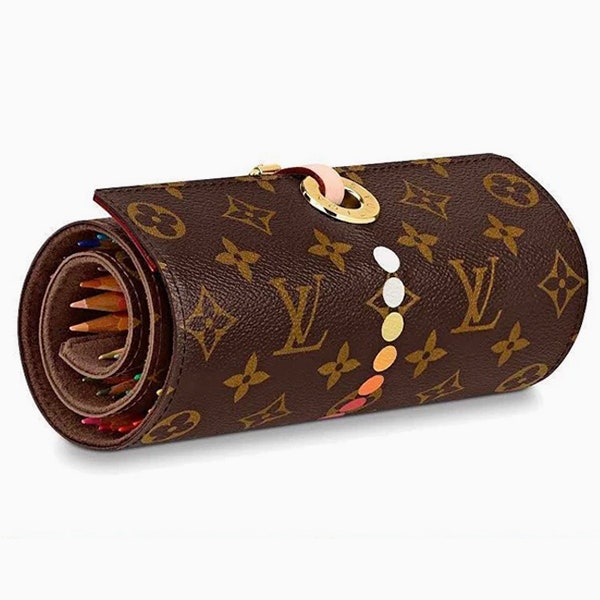 Louis Vuitton выпустили набор карандашей с монограммой
