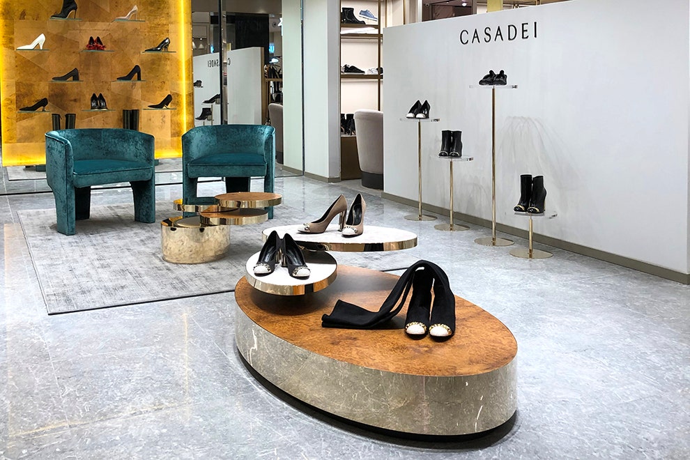 Casadei открыли корнер в «Весне» на Новом Арбате фото бутика