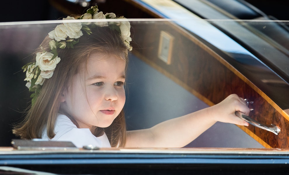 Принцесса Шарлотта на свадьбе принца Гарри и Меган Маркл в Виндзорском замке 2018