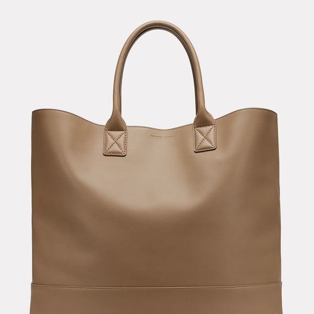 Вещь дня: шопер Bottega Veneta