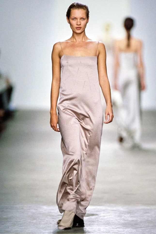 Кейт Мосс фото модели на показах Calvin Klein в 90х