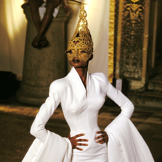 Самые яркие моменты Недель моды Haute Couture