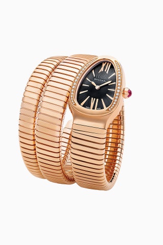 Часы изnbspзолота сnbspбриллиантами Bvlgari.