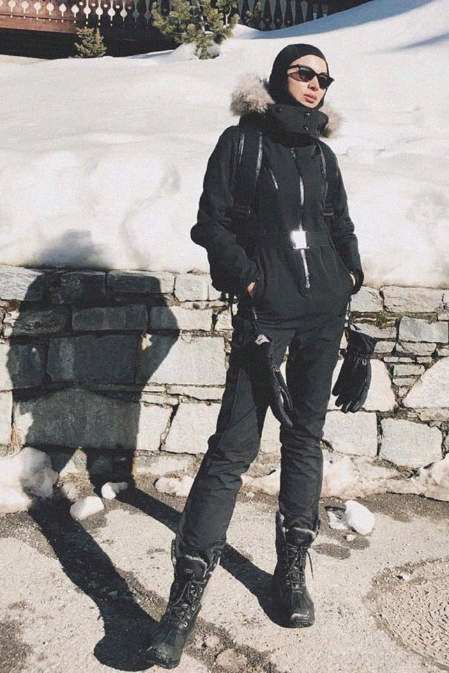 Лыжные комбинезоны для холодной зимы в городе фото женских образов