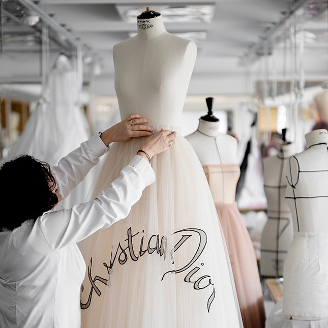 Как и почему возрождается Haute Couture