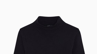 Oysho фото спортивной одежды из лыжной коллекции