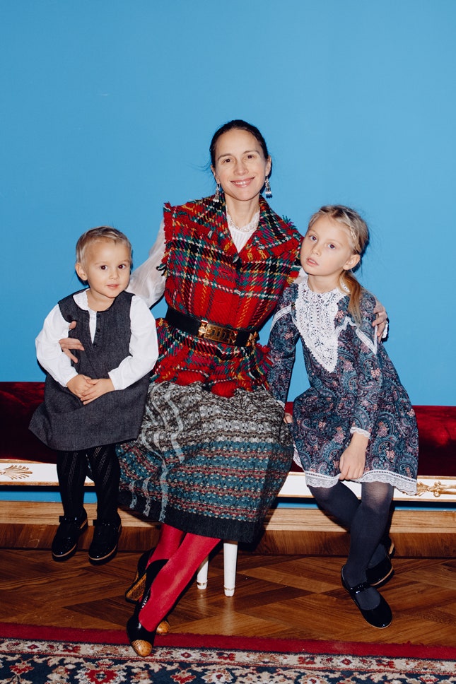 Ольга Томпсон с дочерьми Анной и Татьяной