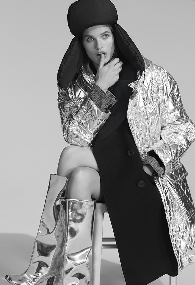 Пальто и сапоги MM6 Maison Margiela пальто Noon by Noor жакет Givenchy шапка Prada. Фото Arseny Jabiev cтиль Maya...