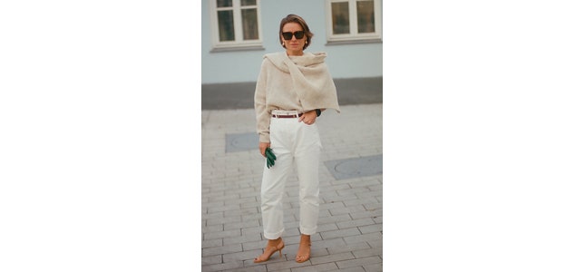 Плащмакинтош фото модного образа Анастасии Рябцовой