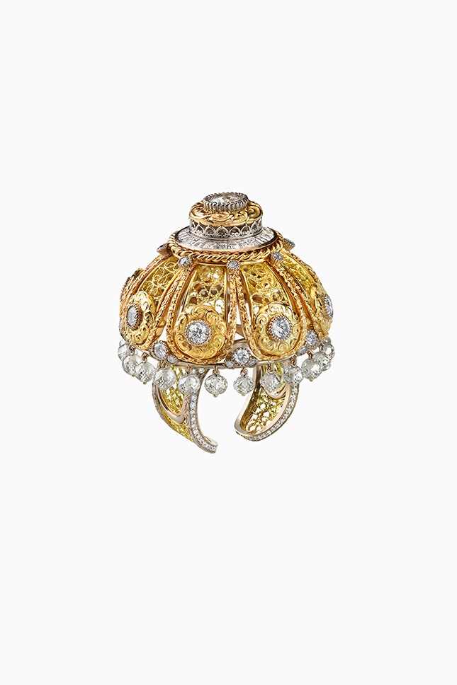 Кольцо из желтого и белого золота с бриллиантами