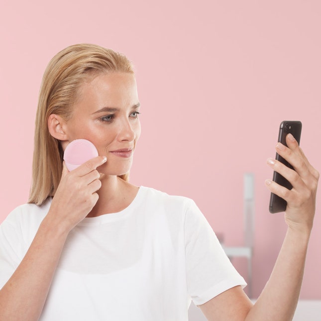 Foreo выпустили щетку с искусственным интеллектом