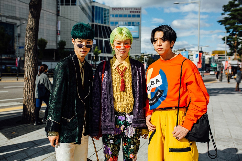 Уличный стиль фото с Недели моды в Сеуле 2018  смотреть