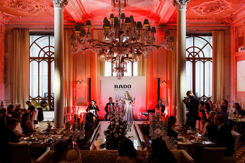 Rado открыли бутик в Москве фото Юлии Пересильд и других на церемонии