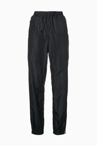 Prada 38500 рублей farfetch.com.
