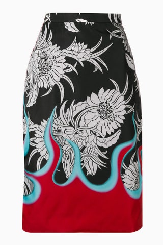 Prada 62500 рублей farfetch.com.