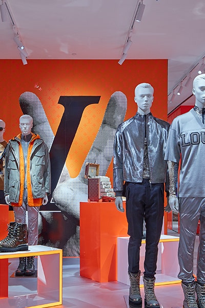 Louis Vuitton открывают popup магазин в ЦУМе