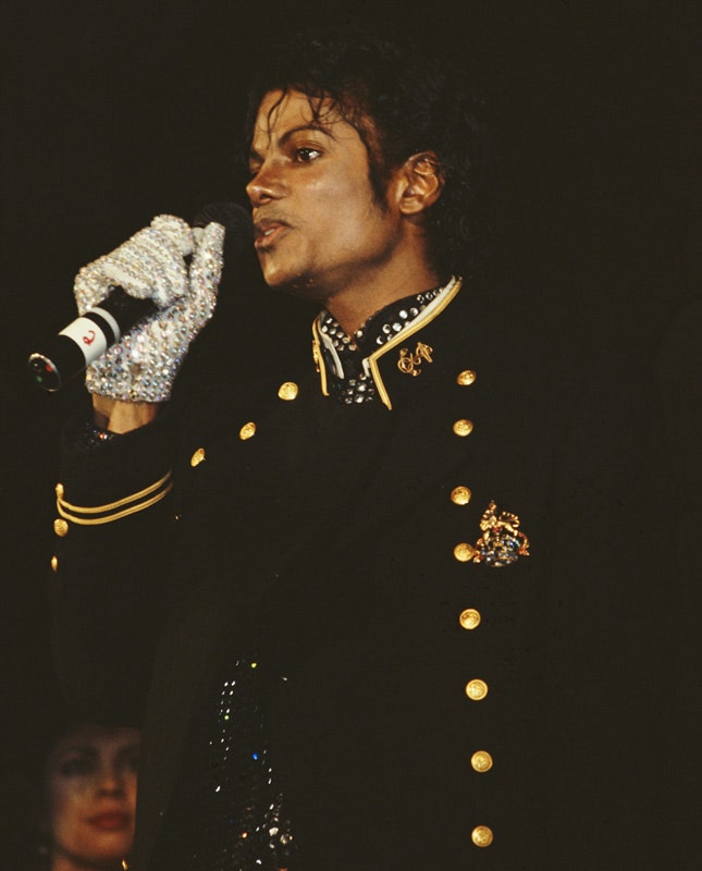 Майкл Джексон на фото и картинах выставка Michael Jackson On the Wall