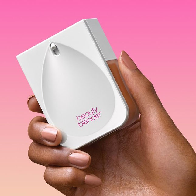 Beautyblender выпускает первое тональное средство
