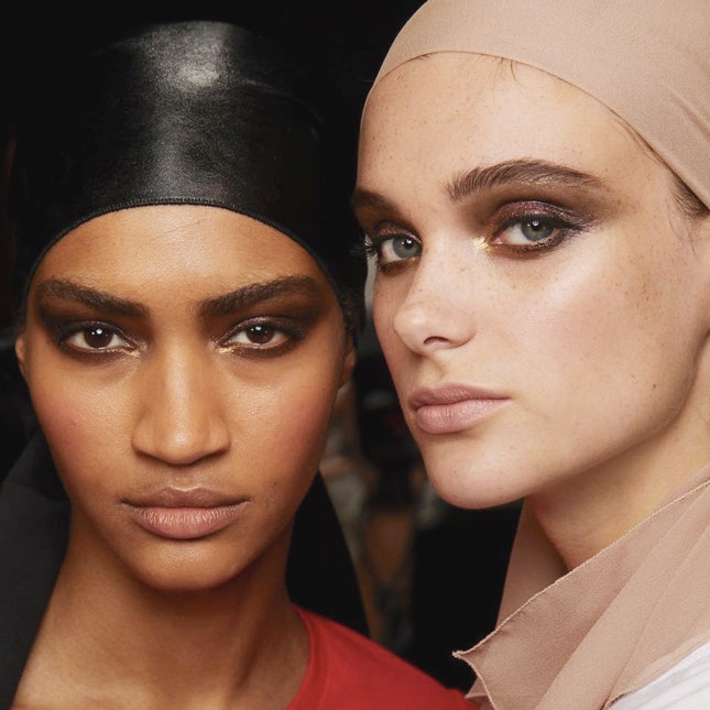 Возвращение теплого перламутра на показе Tom Ford весна-лето 2019