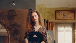 Алекса Чанг представит свою капсульную коллекцию Virginia в Москве в ЦУМе