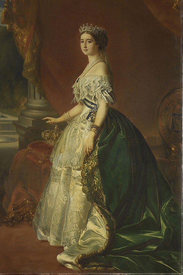 Принцесса Диана и другие фото королевских особ в кутюрных платьях