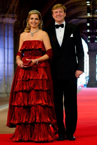 Принцесса Максима в Valentino Couture и принц ВиллемАлександр 2013.