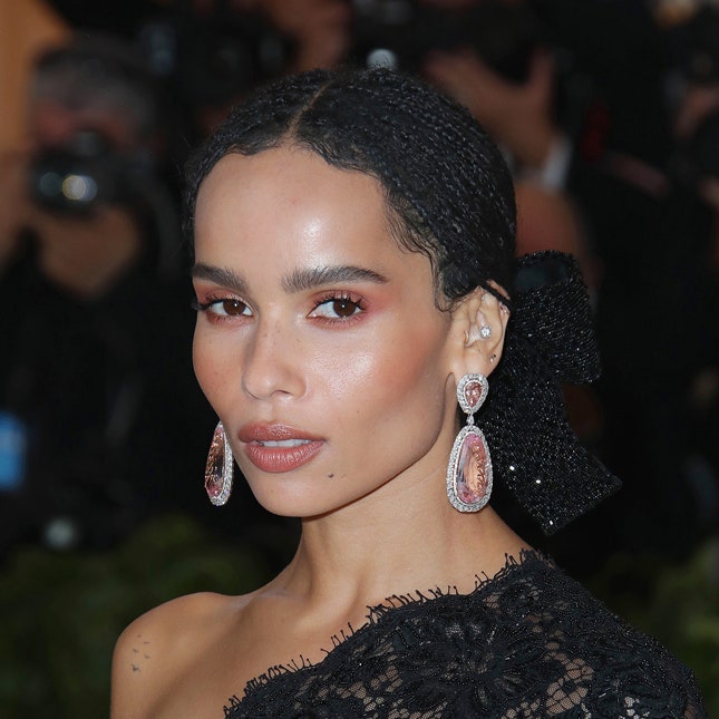 Какие бьюти-образы знаменитости выбрали для Met Gala