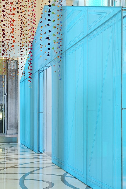 Tiffany  Co. украсили теплицы в Милане артпроект для Salone del Mobile