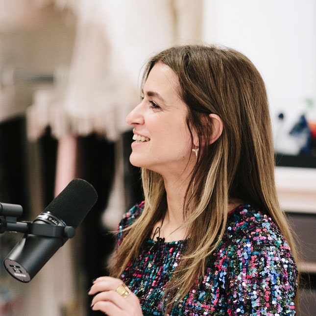 Секреты пяти ателье Métiers d’Art &- в подкастах Chanel