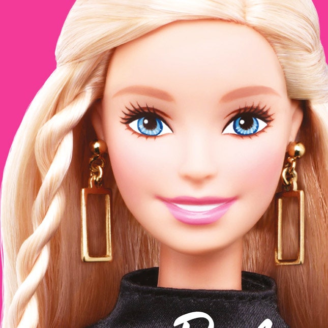 Как Barbie стала модной иконой