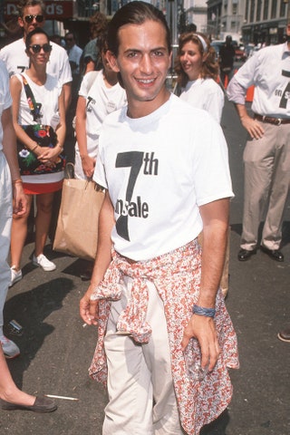 На On Sale AIDS Fashion Photo Session 1990.