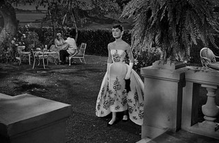 Кадр из фильма «Сабрина» реж. Билли Уайлдер 1954.