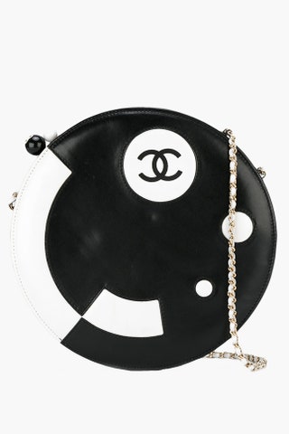 Chanel Vintage 228764 рубля farfetch.com.
