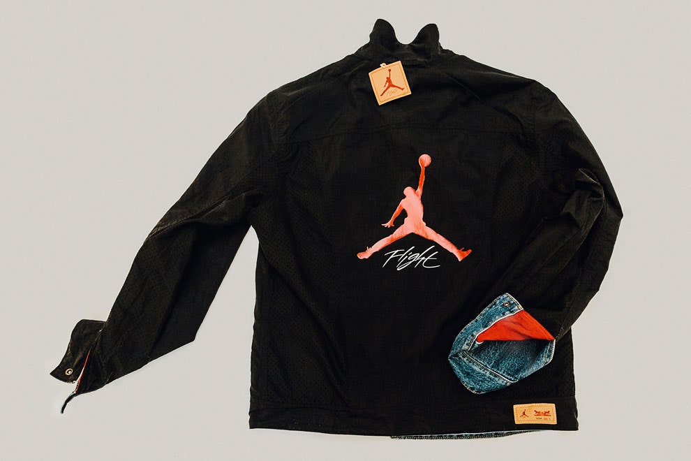 Вторая капсула Levi's и Jordan в коллекцию вошли кроссовки и куртка