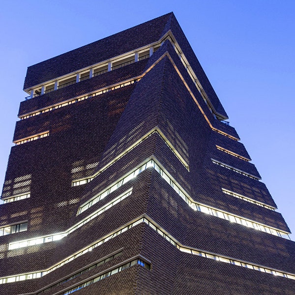 Искусство перформанса в проекте BMW и Tate Modern
