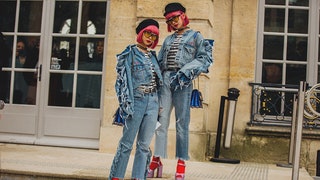 Модные женские образы весны 2018 стритстайл фото с Недели моды в Париже