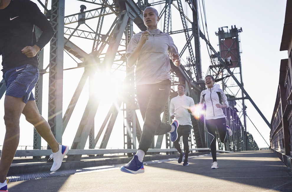 Кроссовки Nike Epic React фото и описание модели для бега