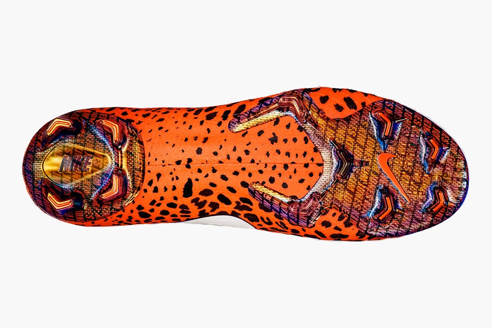 Ким Джонс и Nike создали «гепардовые» бутсы для Криштиану Роналду из модели Mercurial Superfly 360