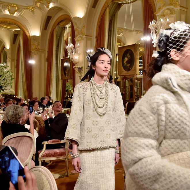 История показов Chanel Métiers d'Art