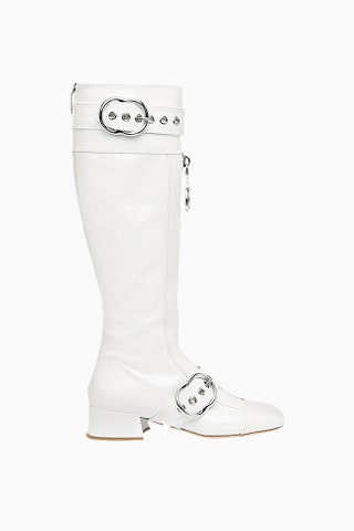 Miu Miu 87500 рублей магазины Miu Miu.