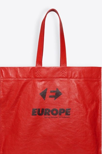 Сумки Balenciaga капсульная коллекция Supermarket Shoppers из трех сумокпакетов с логотипом