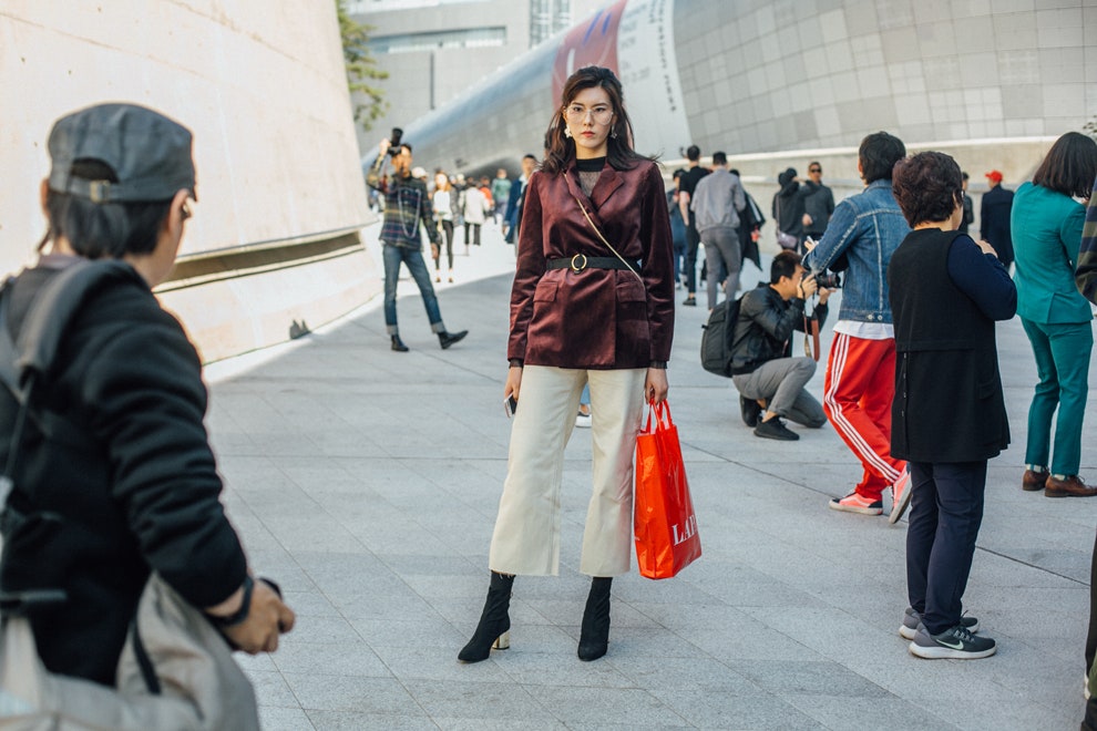 Уличный стиль фото с Недели моды в Сеуле. Часть 1
