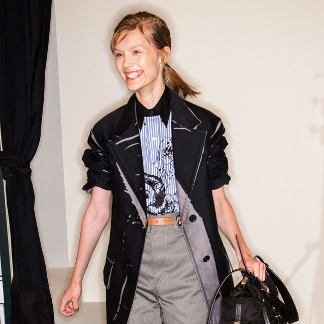 Школьные хвостики на показе Prada