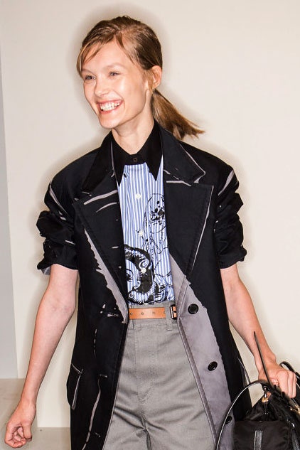Модные прически фото школьного хвостика — главной тенденции показа Prada