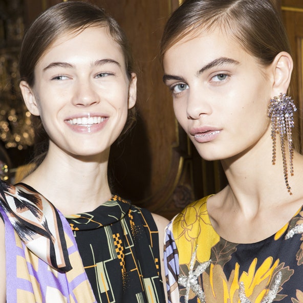 Стразы на показе Dries Van Noten весна-лето 2018