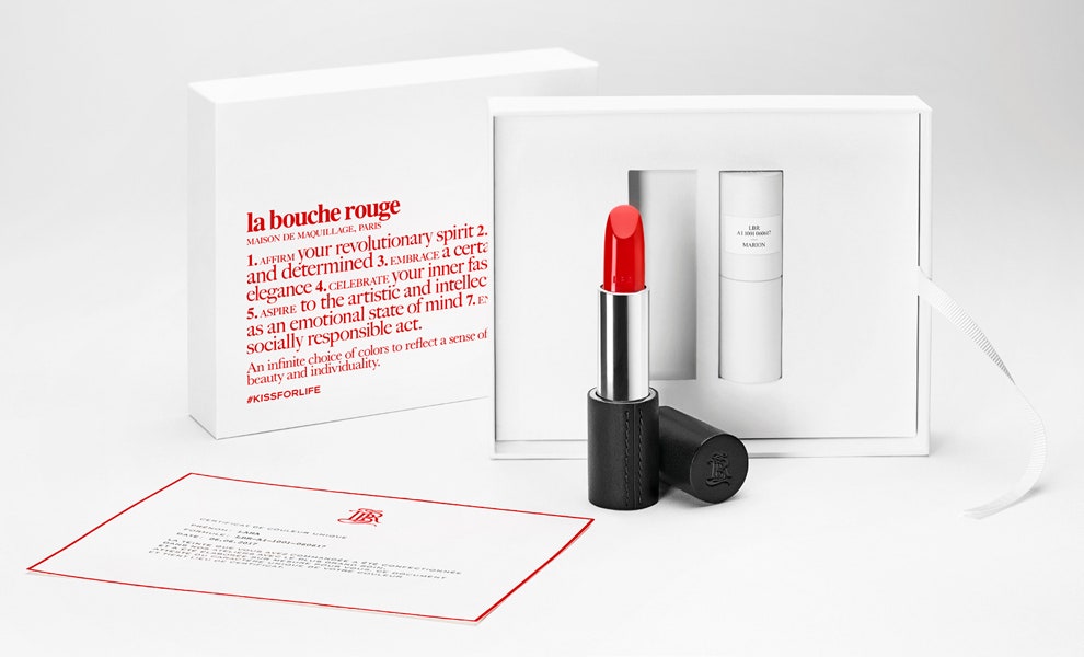 «Экоответственная» помада Ани Рубик и La Bouche Rouge со сменными блоками