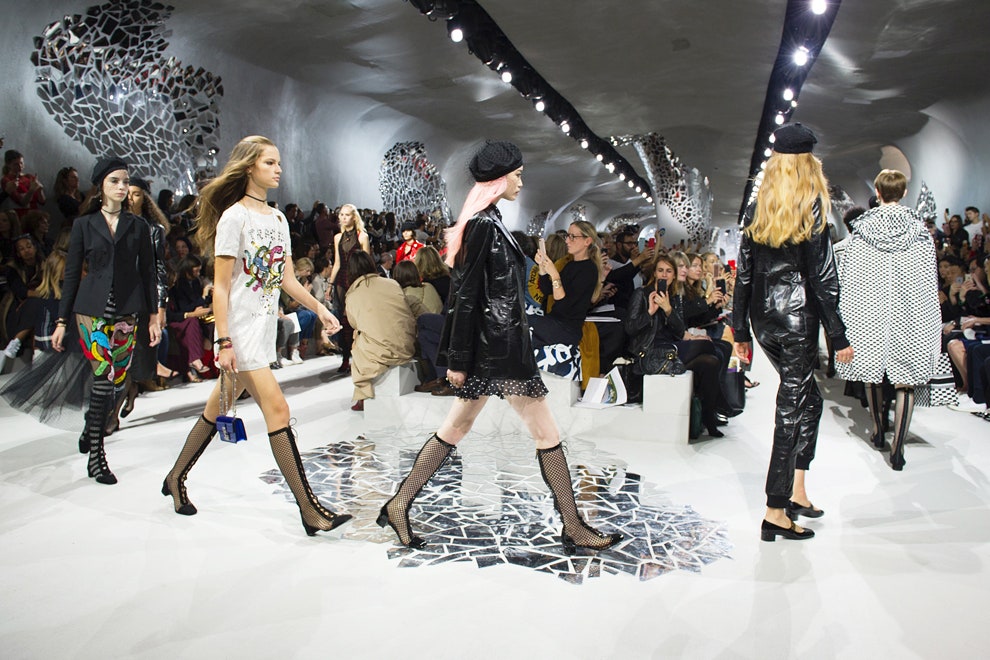 Возвращение Саши Пивоваровой и феминизм всё что мы должны знать о показе Dior