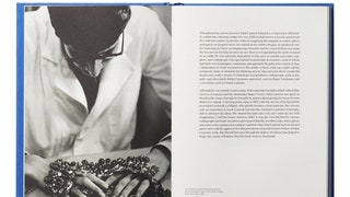 Украшения Yves Saint Laurent в книге Accessories фото обзор