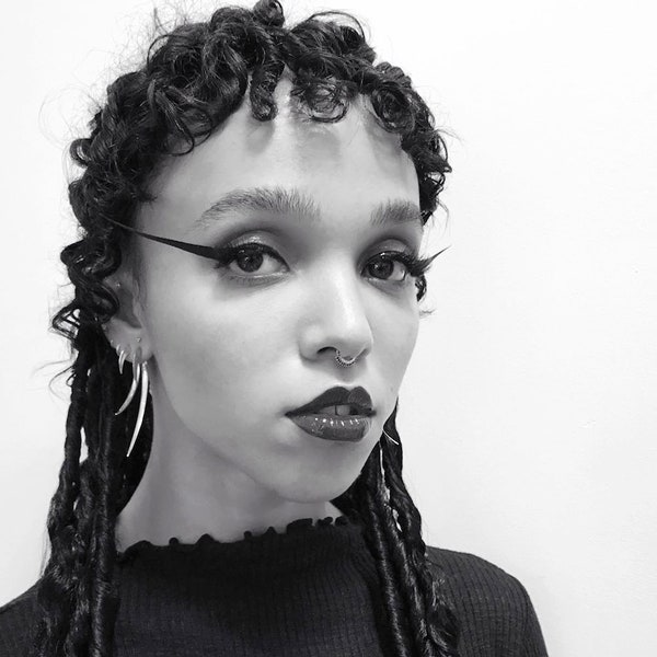 Эльфийский образ FKA Twigs
