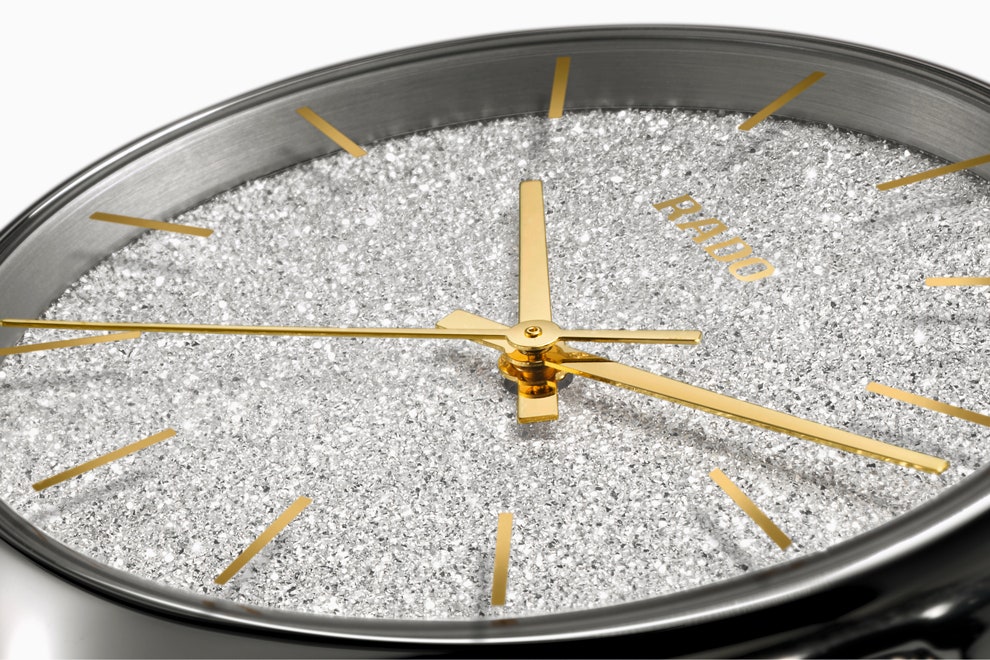Часы Rado True Blaze новая модель созданная дизайнером Сэмюэлем Амойей